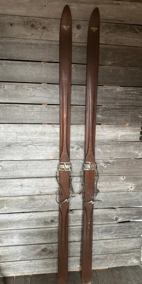 1940’s Winter King Ridgetop Skis