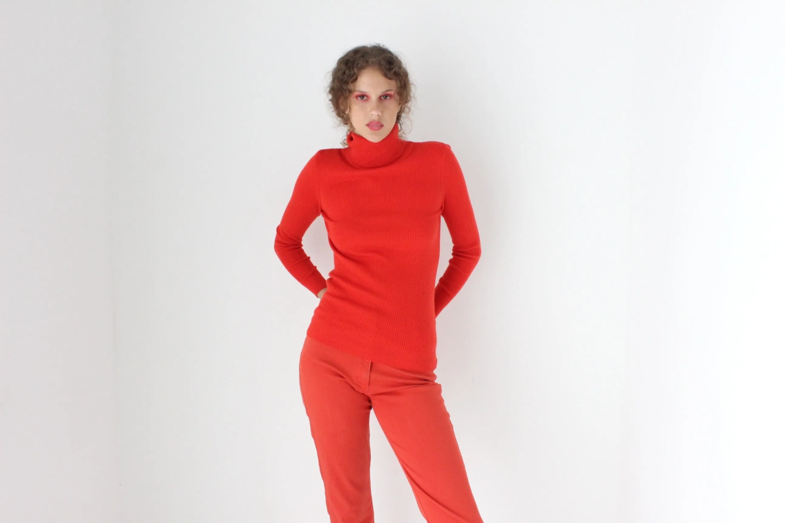 90s Cashmere Ribbed Turtleneck Fitted Sweater