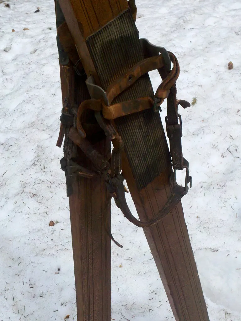 Antique Oxford Brand Skis - Pointed Tip