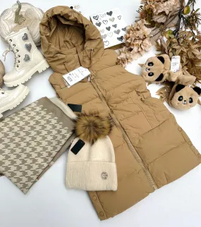 Beige long gilet