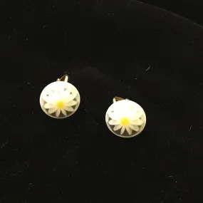 Daisy Clip On Earrings