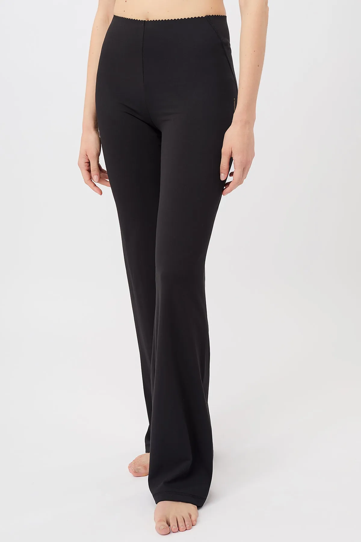 Flared Workout Pants (Black)