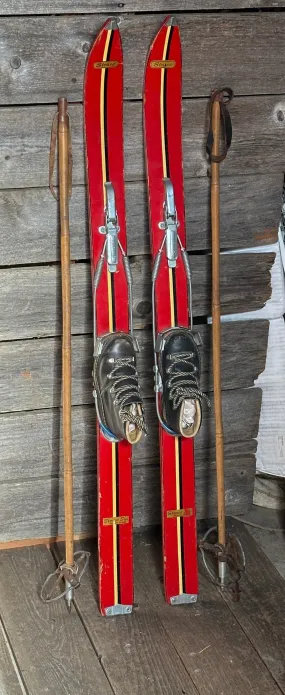 Kids Stratco Skis with Boots and Poles - Great Set!