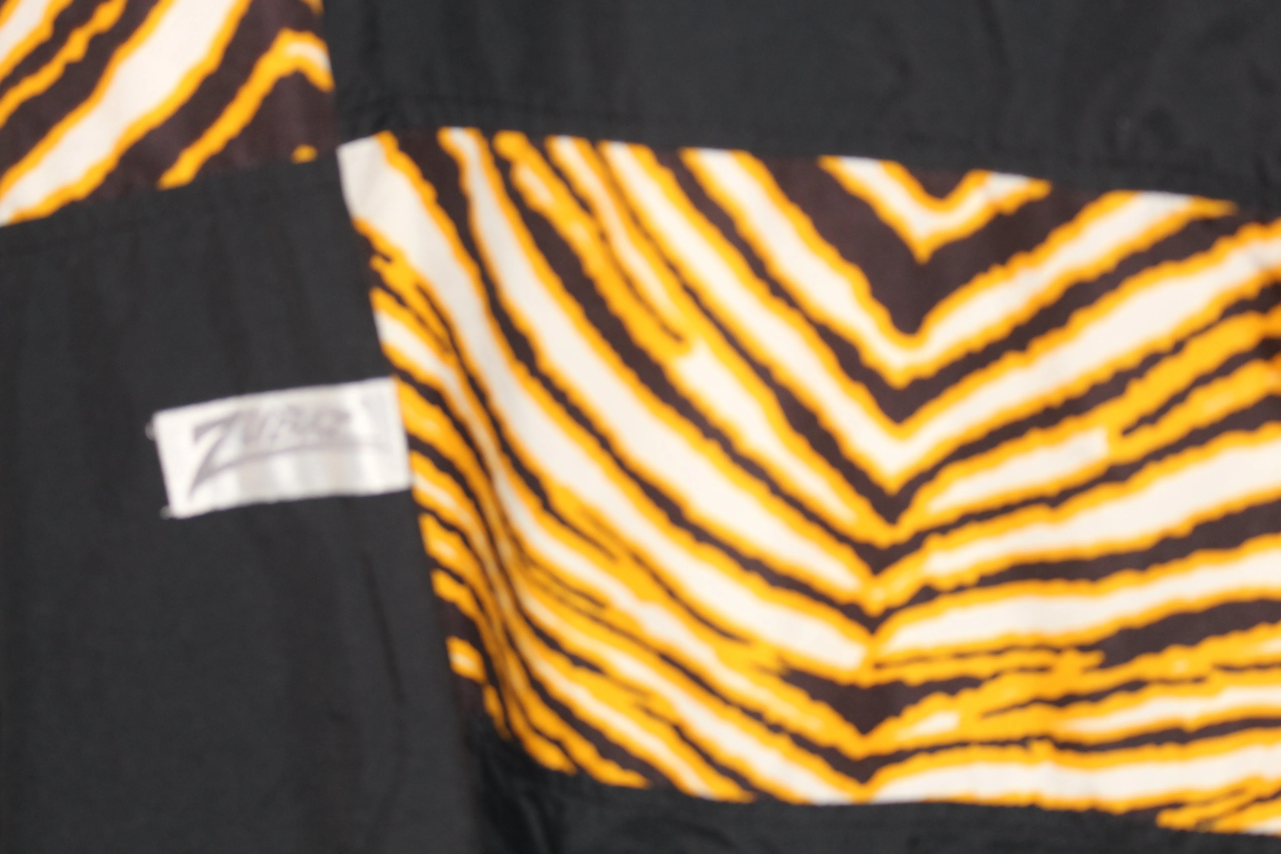 Pittsburgh Steelers chalk Line Zubaz (L)