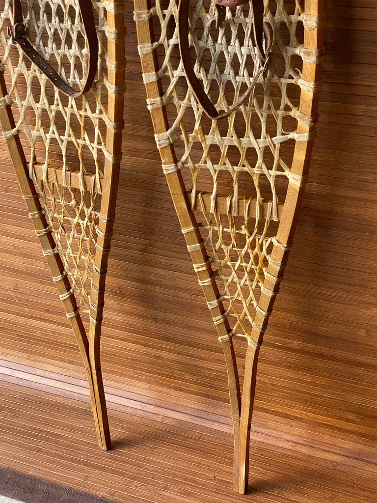 Pointed Tip Wood Snowshoes (Ojibway) with Lace & Leather Bindings