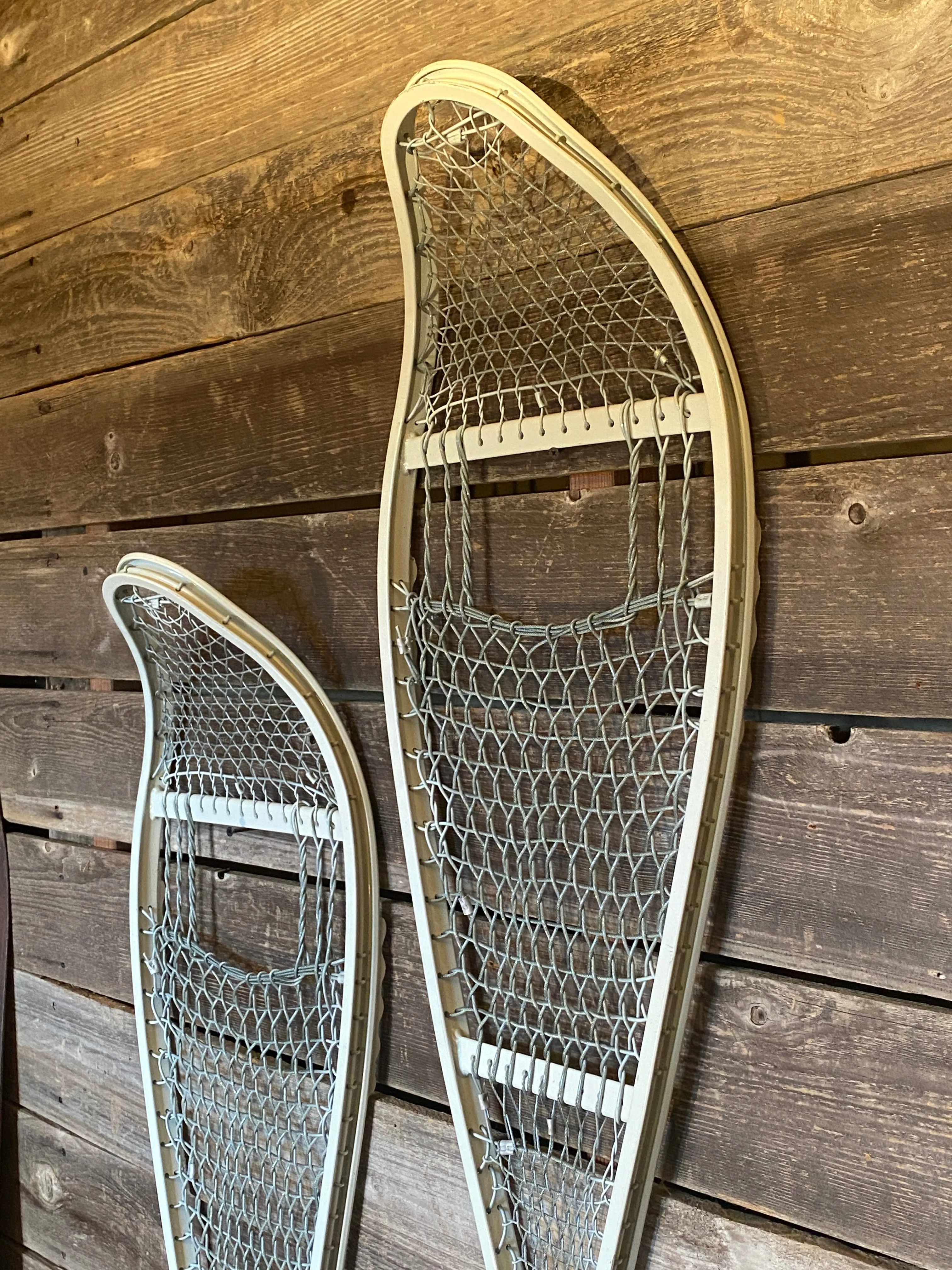 US Military Snowshoes - White Metal