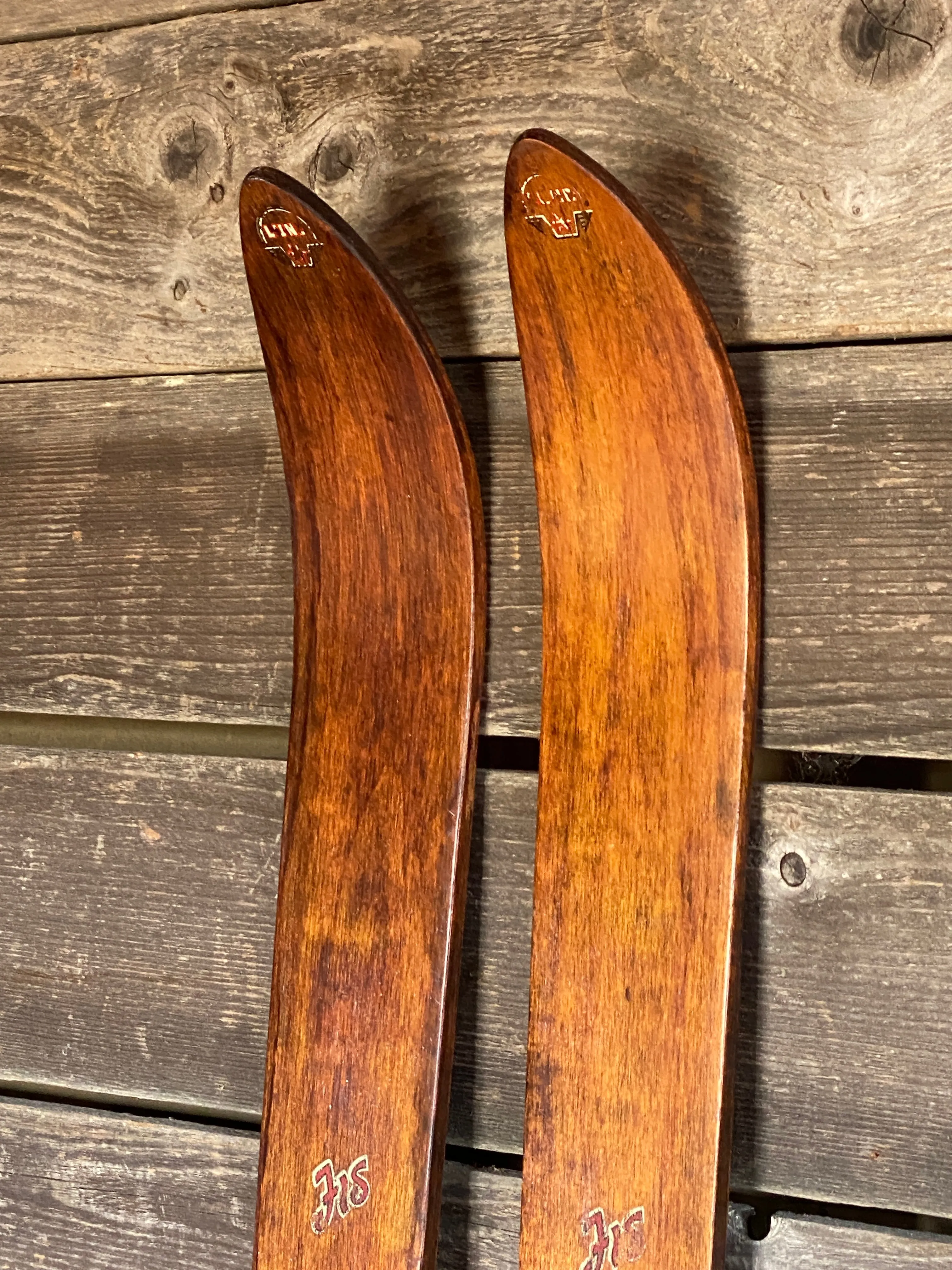 Vintage Lund Skis - FIS Model